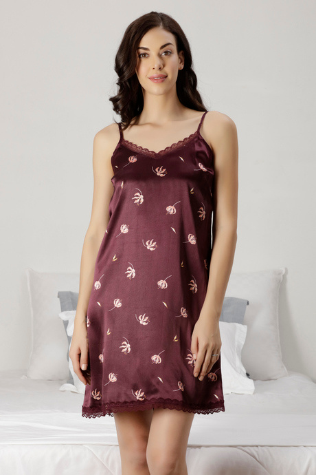 Nighty | Trendy sleepwear guide